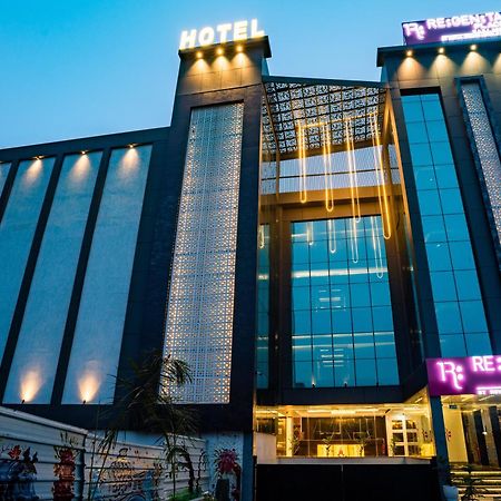 Regenta Place Raaj Agra, Tajganj Agra  Luaran gambar