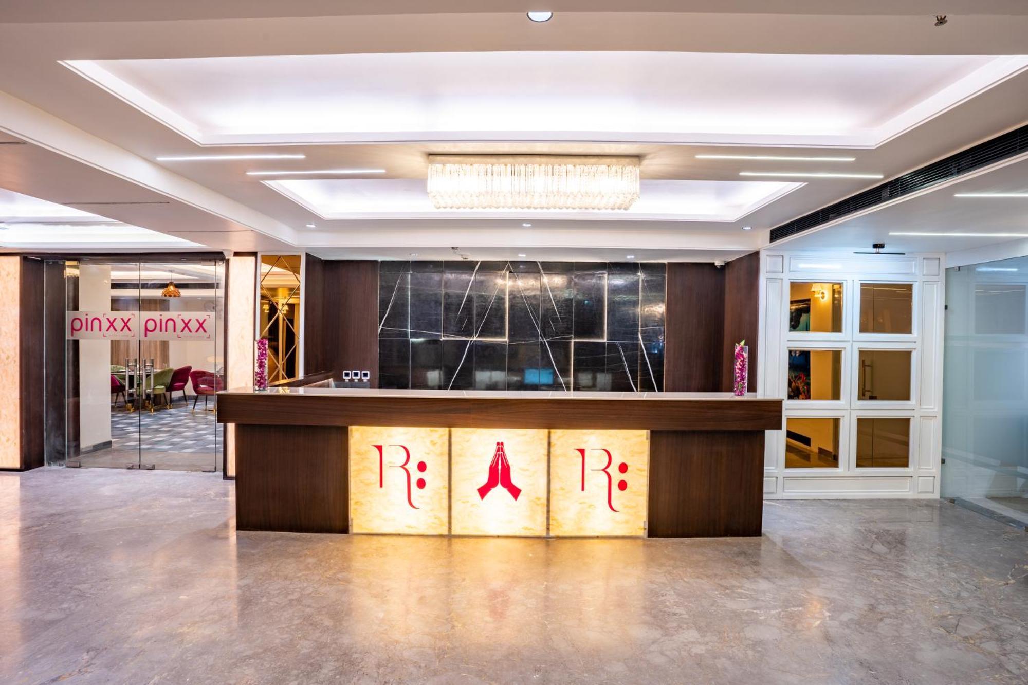 Regenta Place Raaj Agra, Tajganj Agra  Luaran gambar